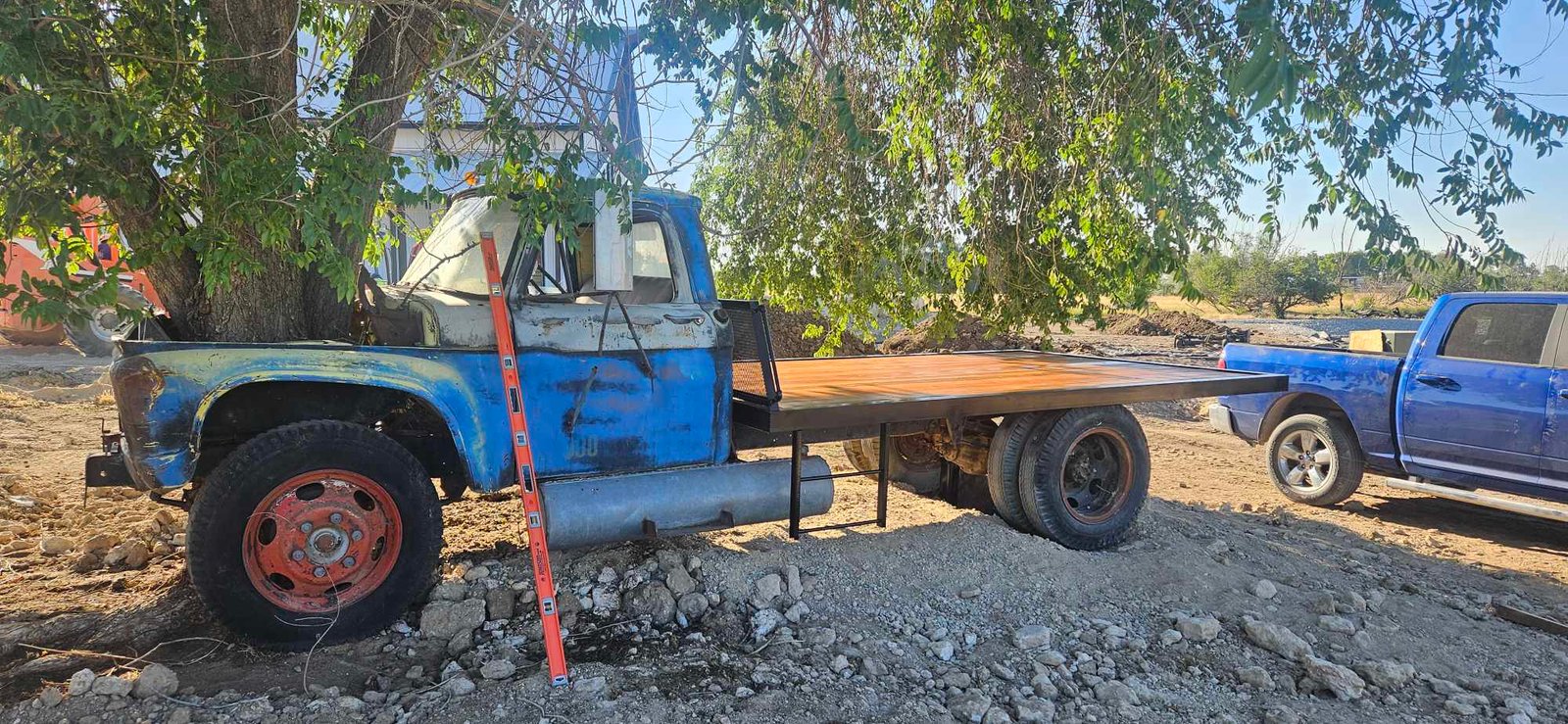 Flatbed Stage
